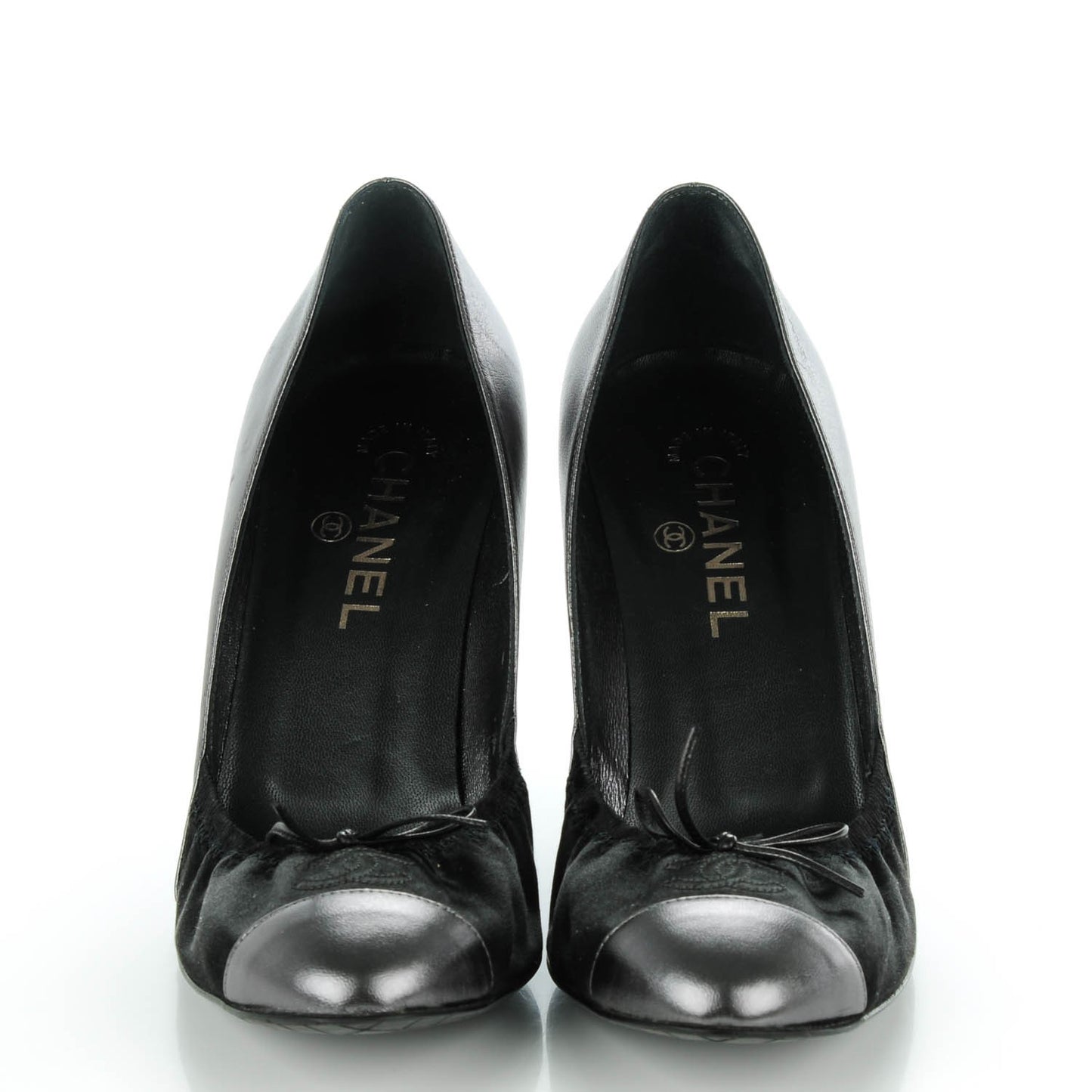 Metallic Lambskin Satin Elastic Cap Toe Pumps 39 Black Dark Silver
