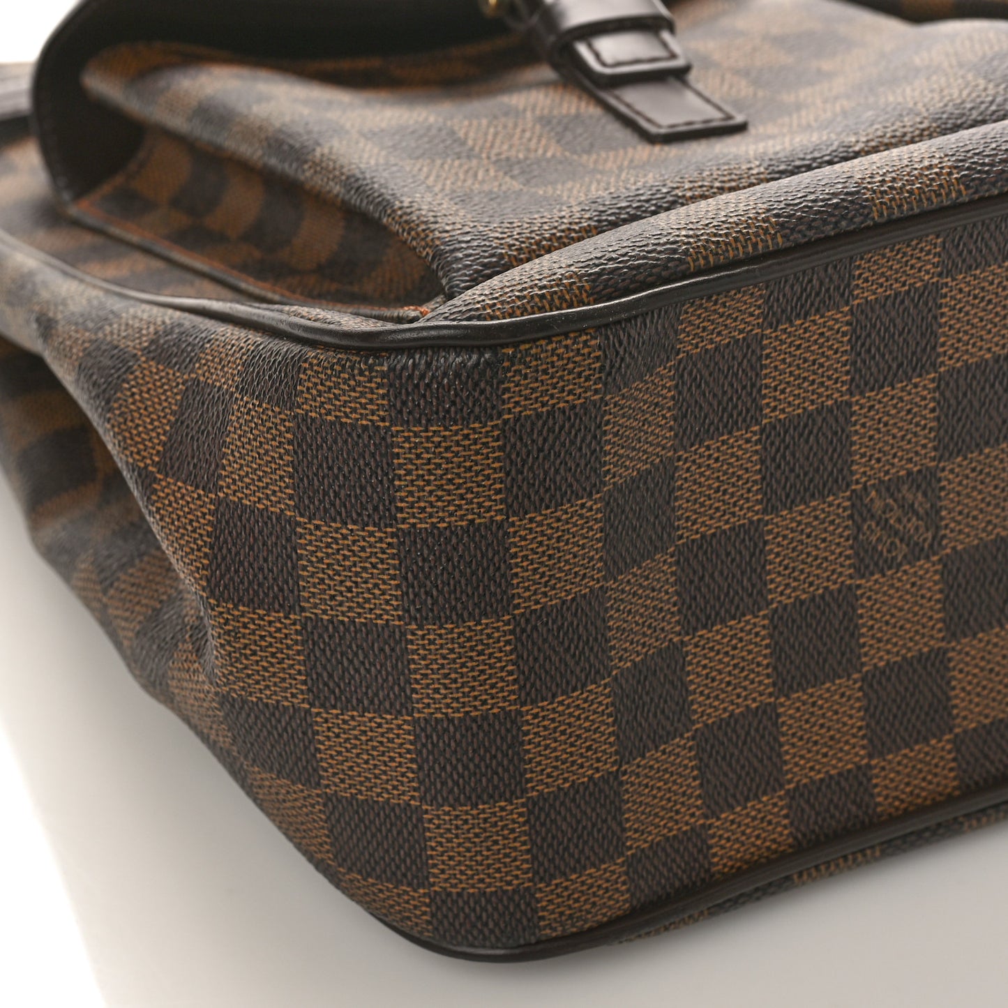 Damier Ebene Uzes