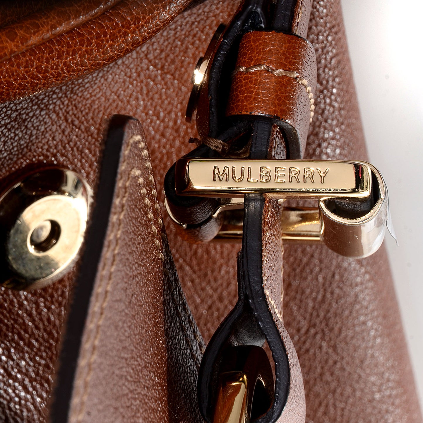 Soft Buffalo Medium Alexa Oak