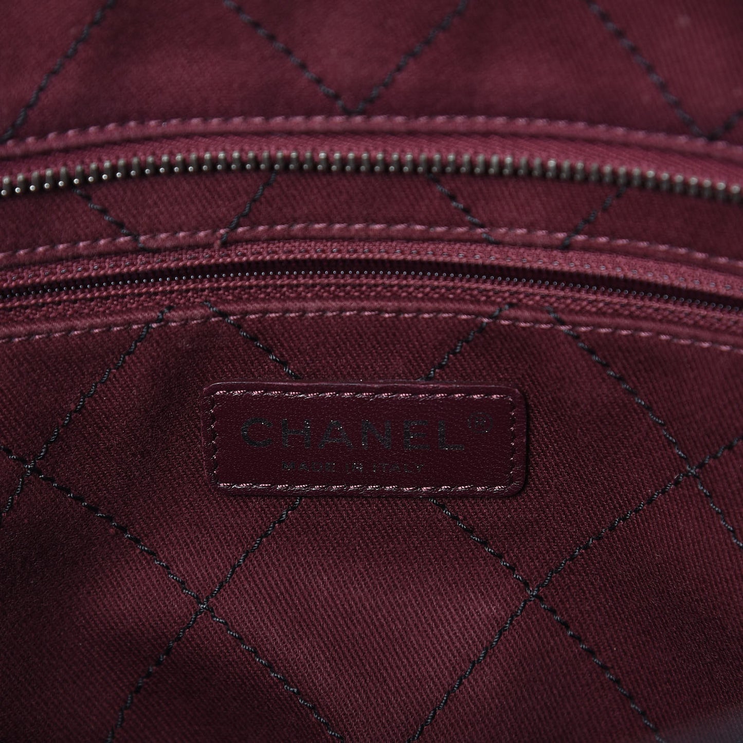Grained Calfskin Quilted Small Daily Shopping Tote Black