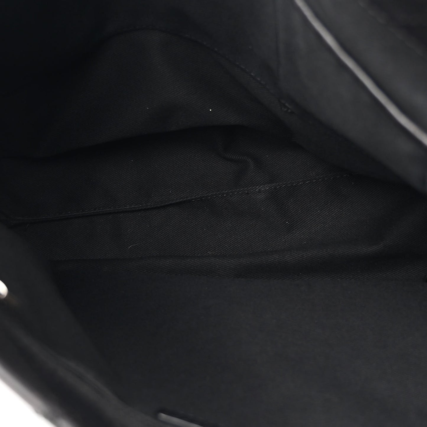 Calfskin CC Pocket Hobo Black