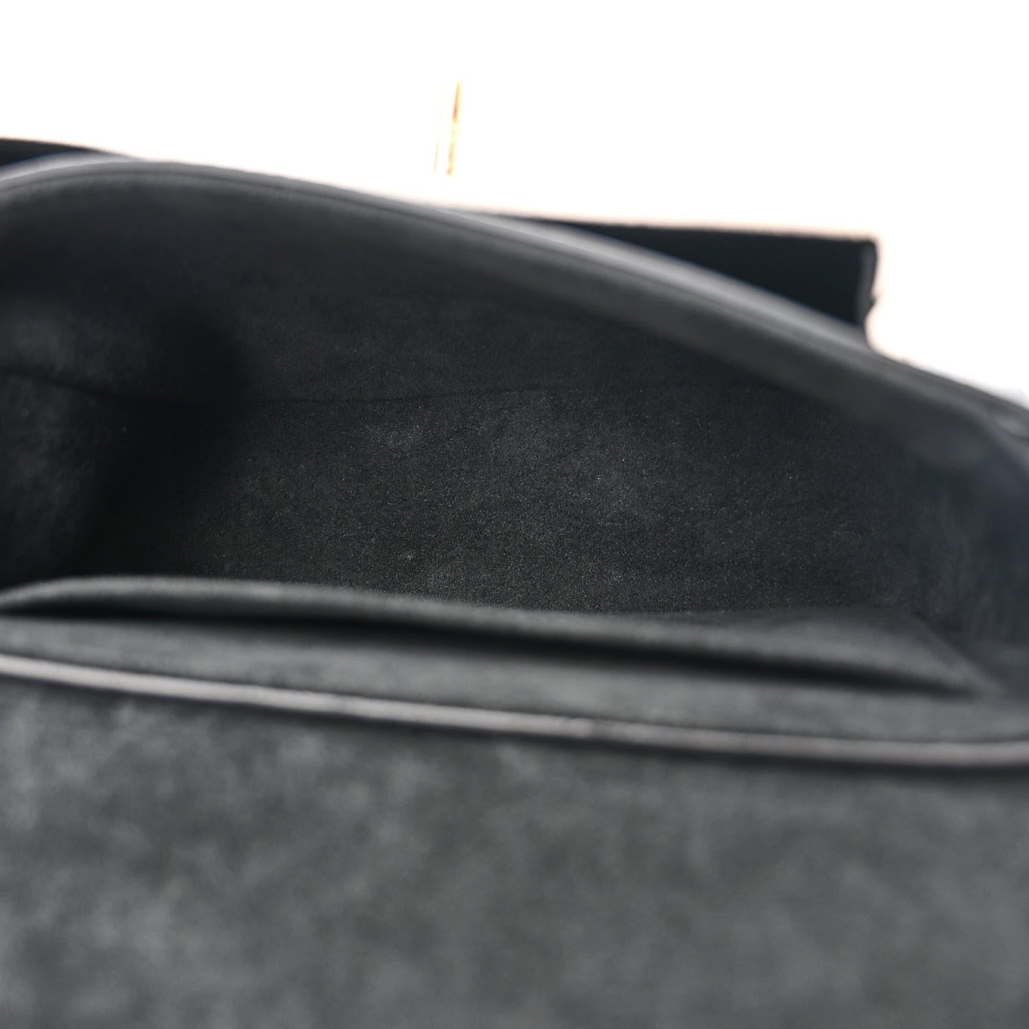 Louis Vuitton Grained Calfskin Lockme Tender Black 5 of 10