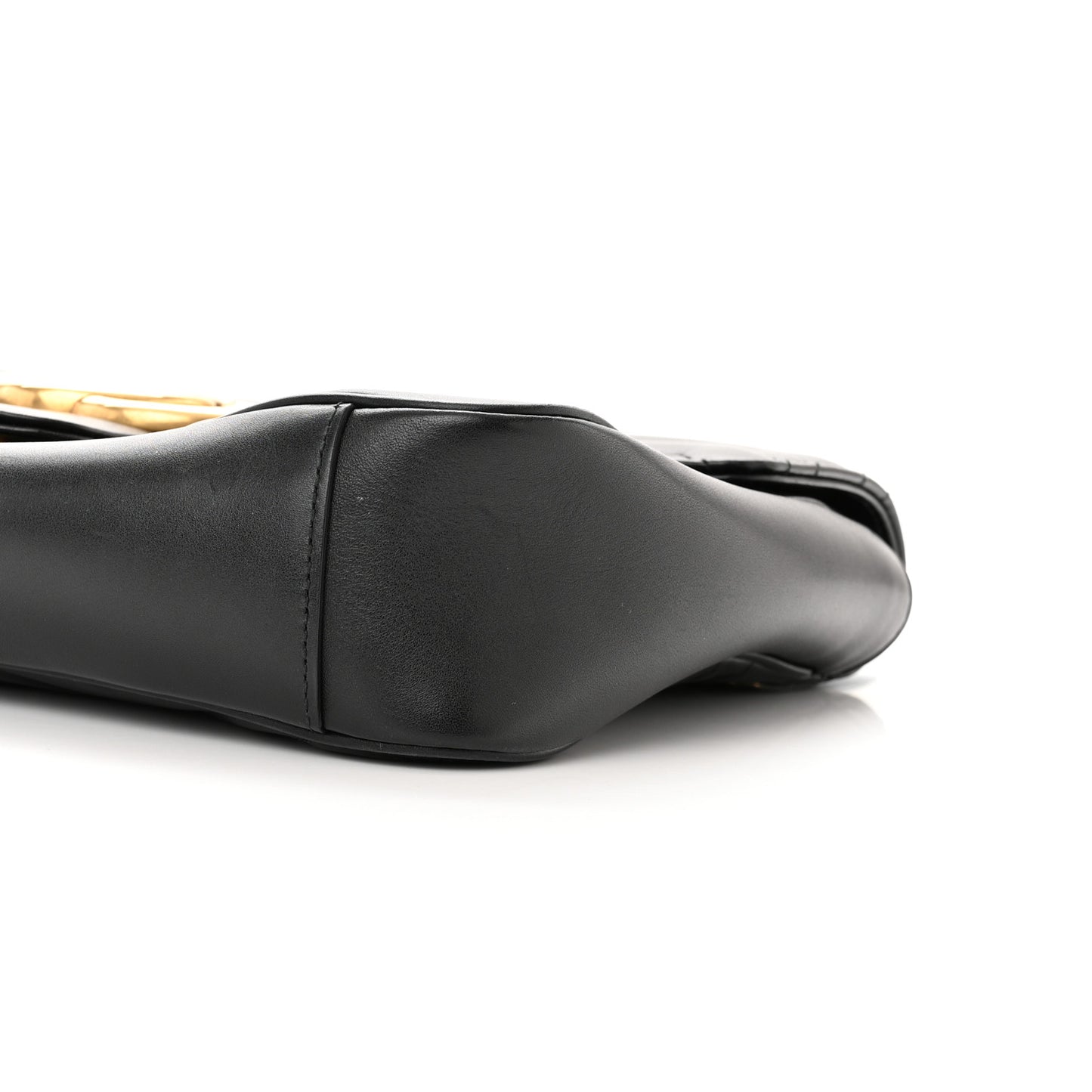 Calfskin Matelasse Medium GG Marmont Shoulder Bag Black