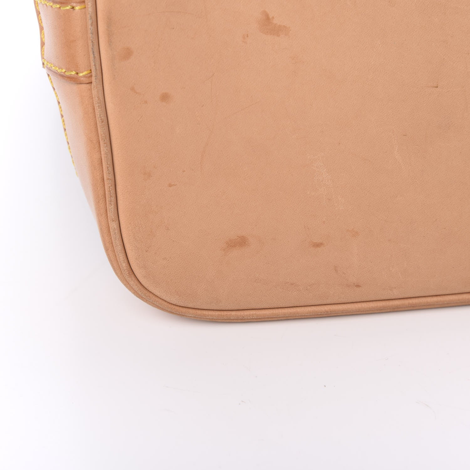 Louis Vuitton Monogram Alma PM 14 of 18