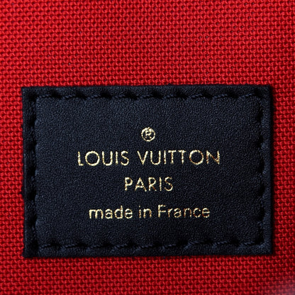 Louis Vuitton Reverse Monogram Giant Onthego MM 8 of 13