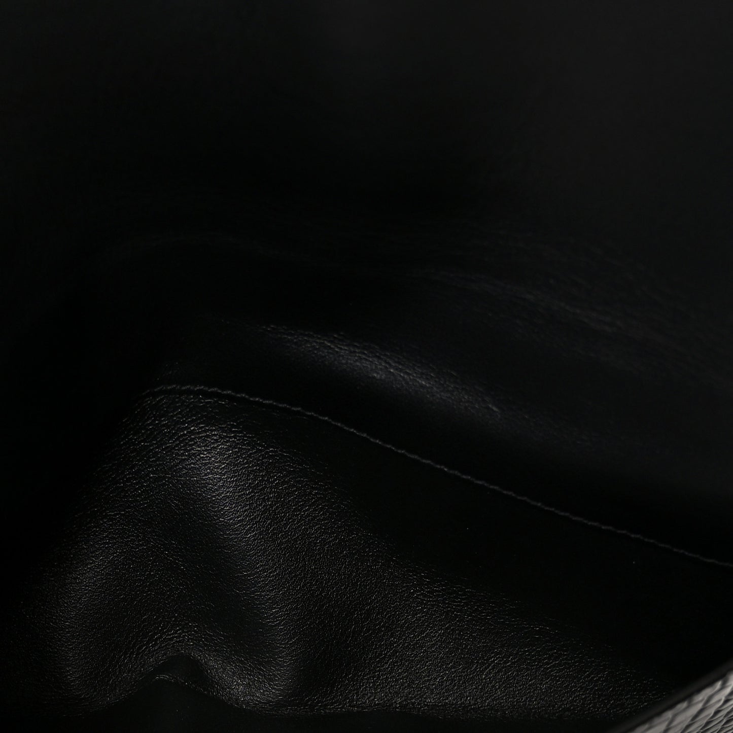 Shiny Calfskin Crocodile Embossed Monogram Uptown Wallet Black