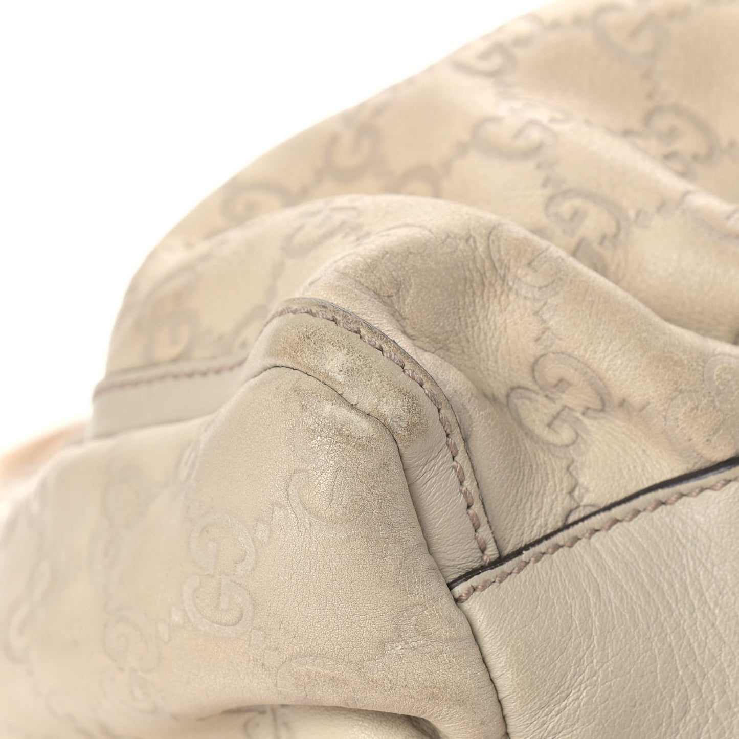 Guccissima Large D Gold Ring Hobo Off White