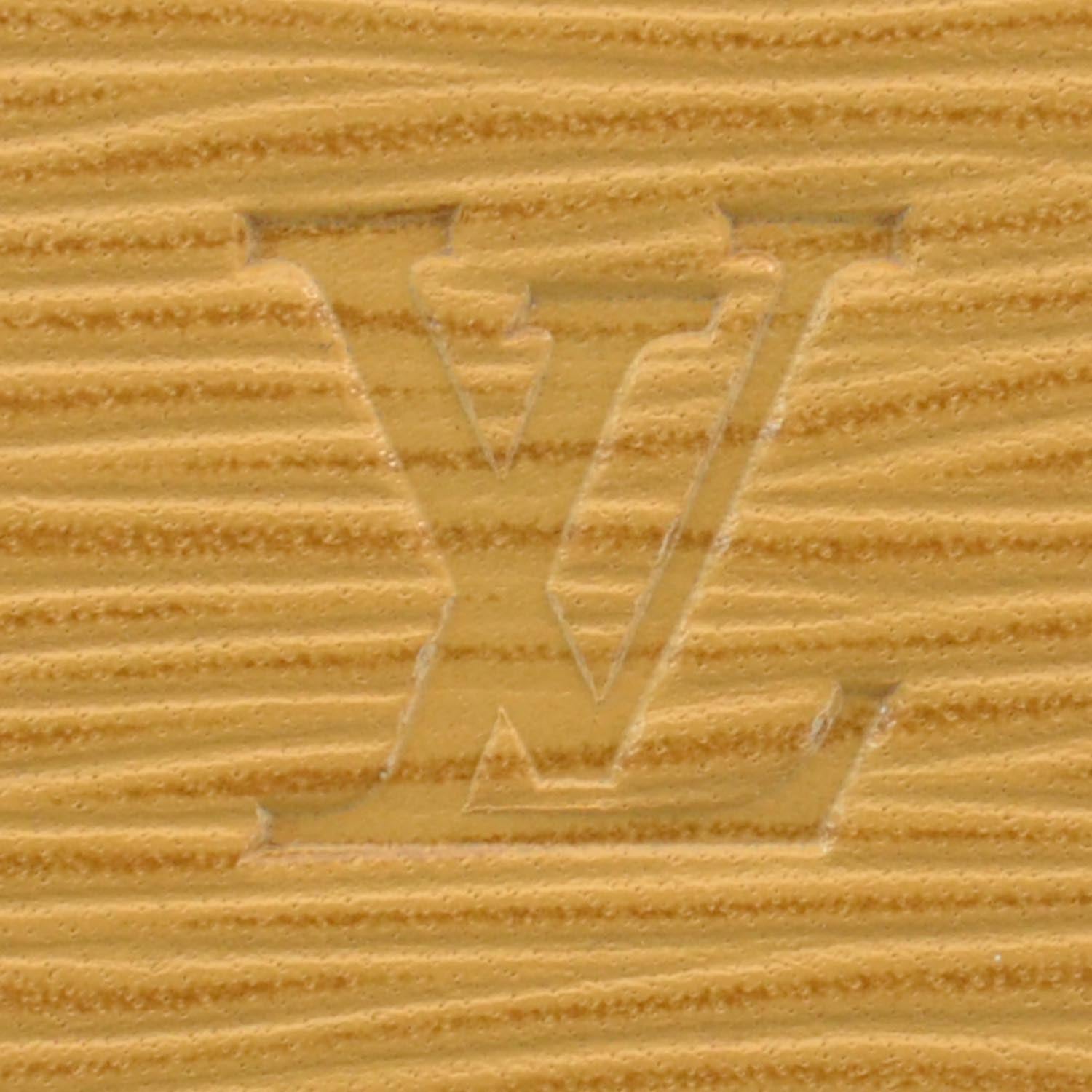 Louis Vuitton Epi Checkbook Cover Gold 5 of 6