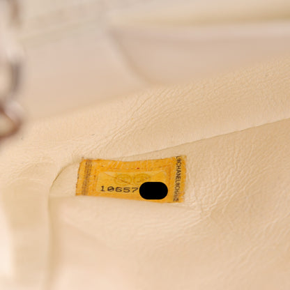 Chanel Caviar Quilted East West Flap White 6 of 7