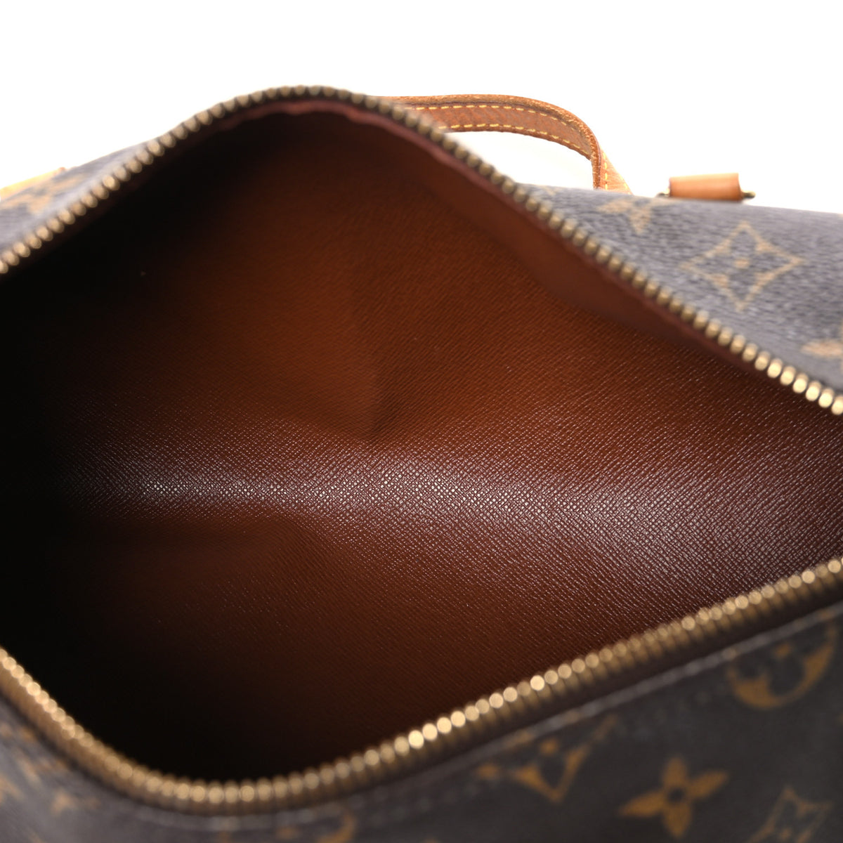 Monogram Papillon 26