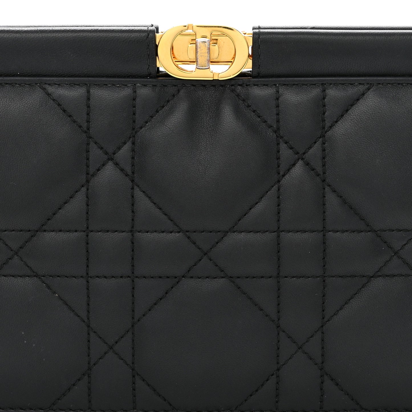 Lambskin Cannage Caro Colle Noire Clutch With Chain Black