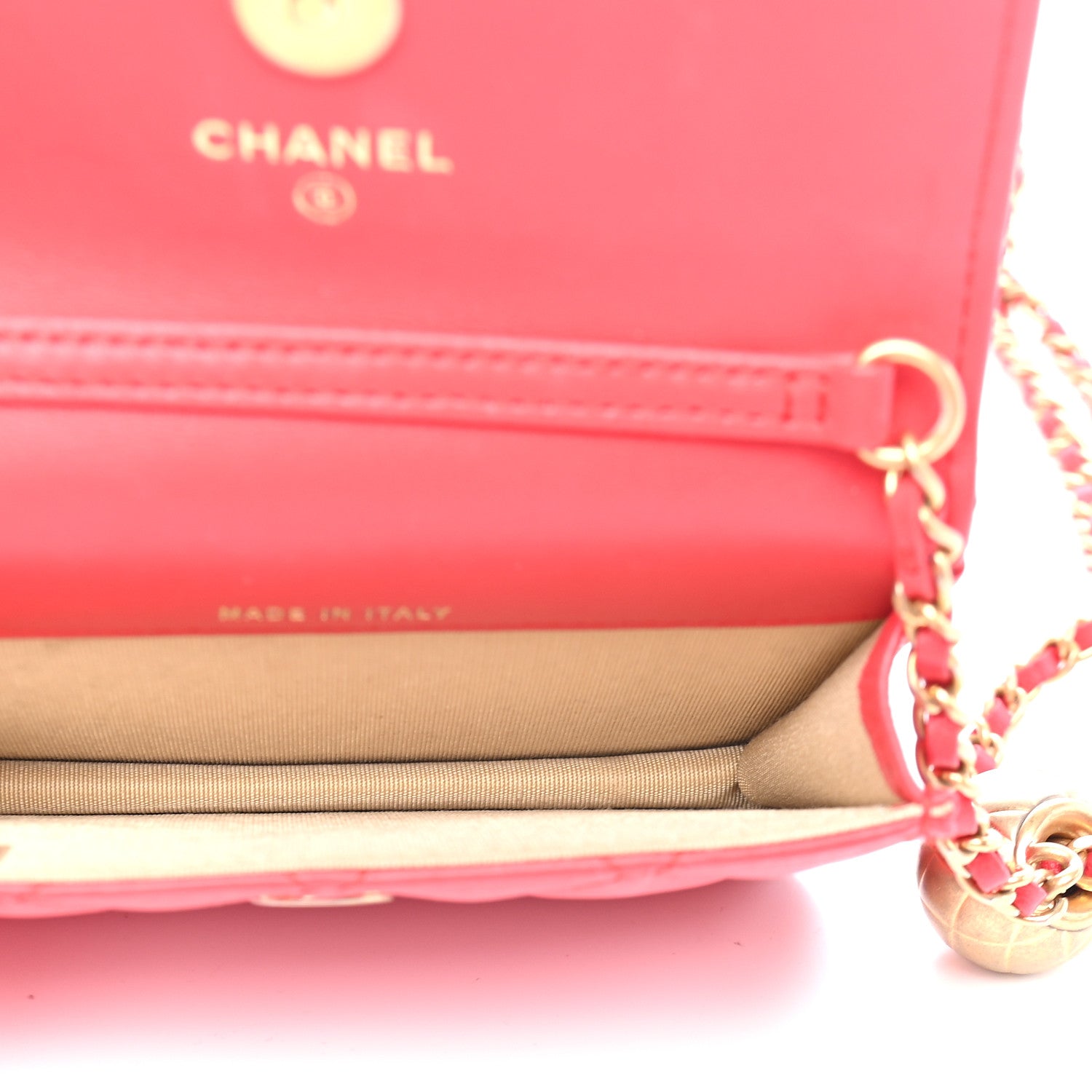 Chanel Lambskin Quilted Pearl Crush Clutch With Chain Red 5 of 10