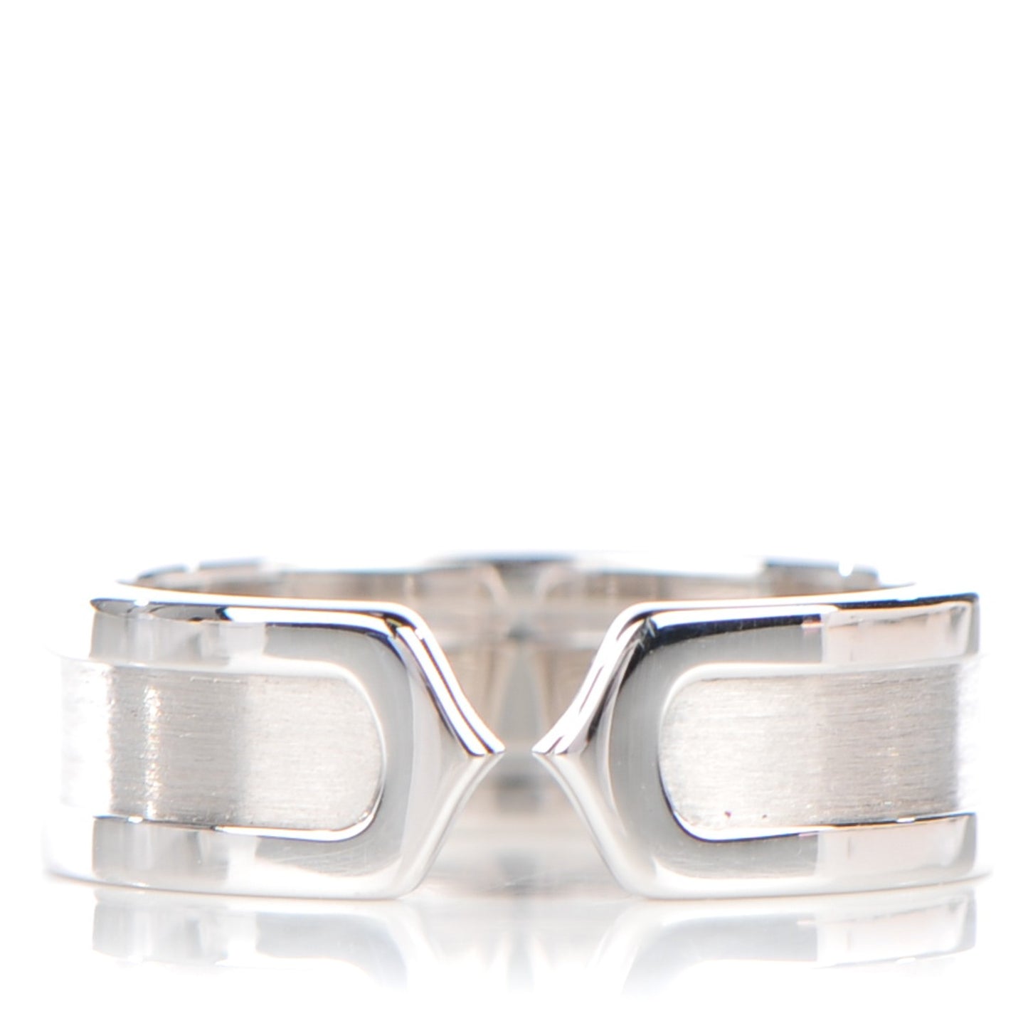 18K White Gold 7mm C De Ring 57 8