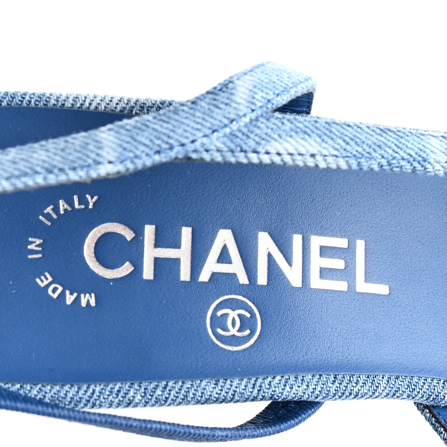 Chanel Printed Denim Cap Toe CC Slingback Pumps 39 Light Blue White 8 of 10