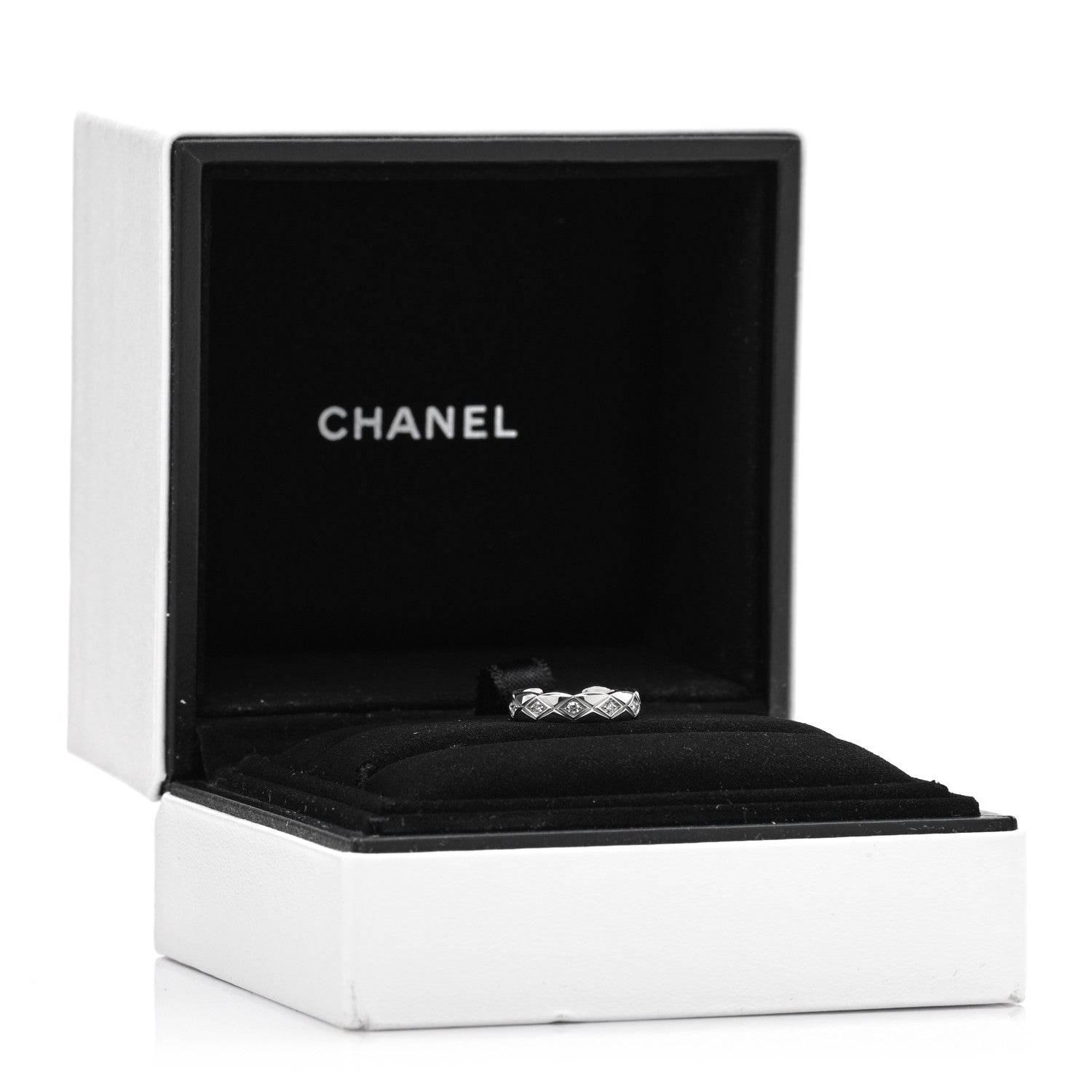 Chanel 18K White Gold Diamond Coco Crush Single Ear Cuff Earring 5 of 5