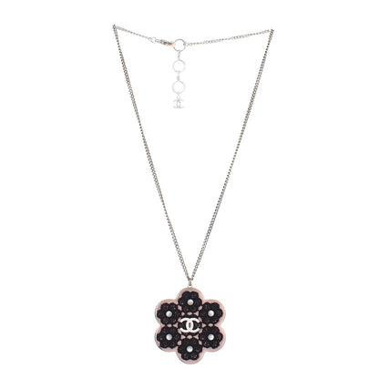 Chanel Resin Pearl Lace CC Necklace Gold Pink 3 of 7