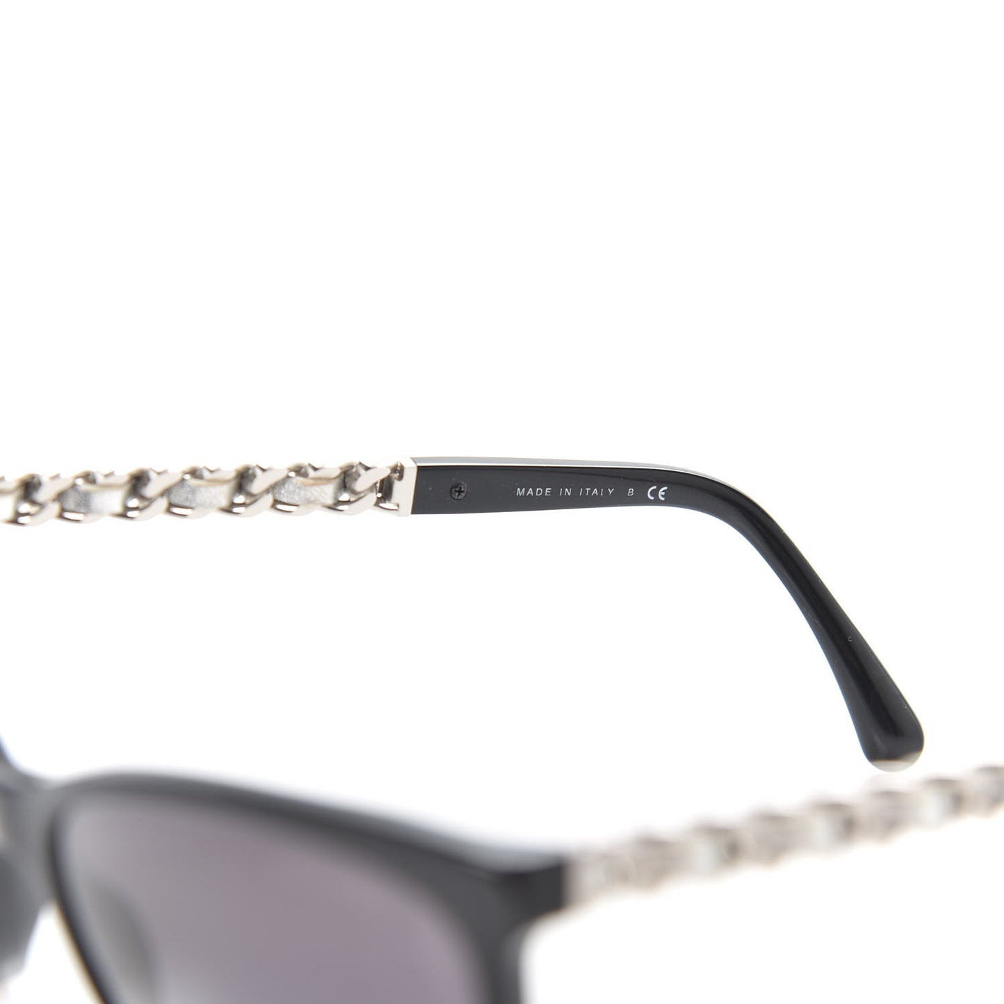 Cat Eye Chain Sunglasses 5260-Q Black