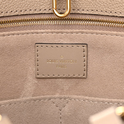 Louis Vuitton Empreinte Monogram Giant Onthego MM Tourterelle 6 of 14