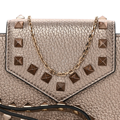 Valentino Garavani Metallic Pebbled Calfskin Rockstud Phone Case With Chain Sasso 9 of 12
