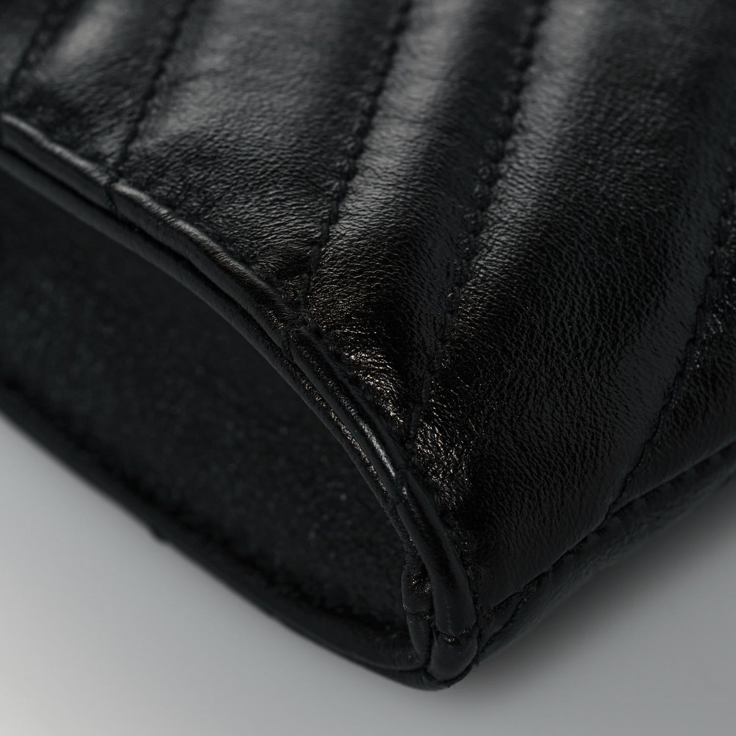 Calfskin Matelasse GG Marmont 2.0 Multi Belt Bag 85 34 Black