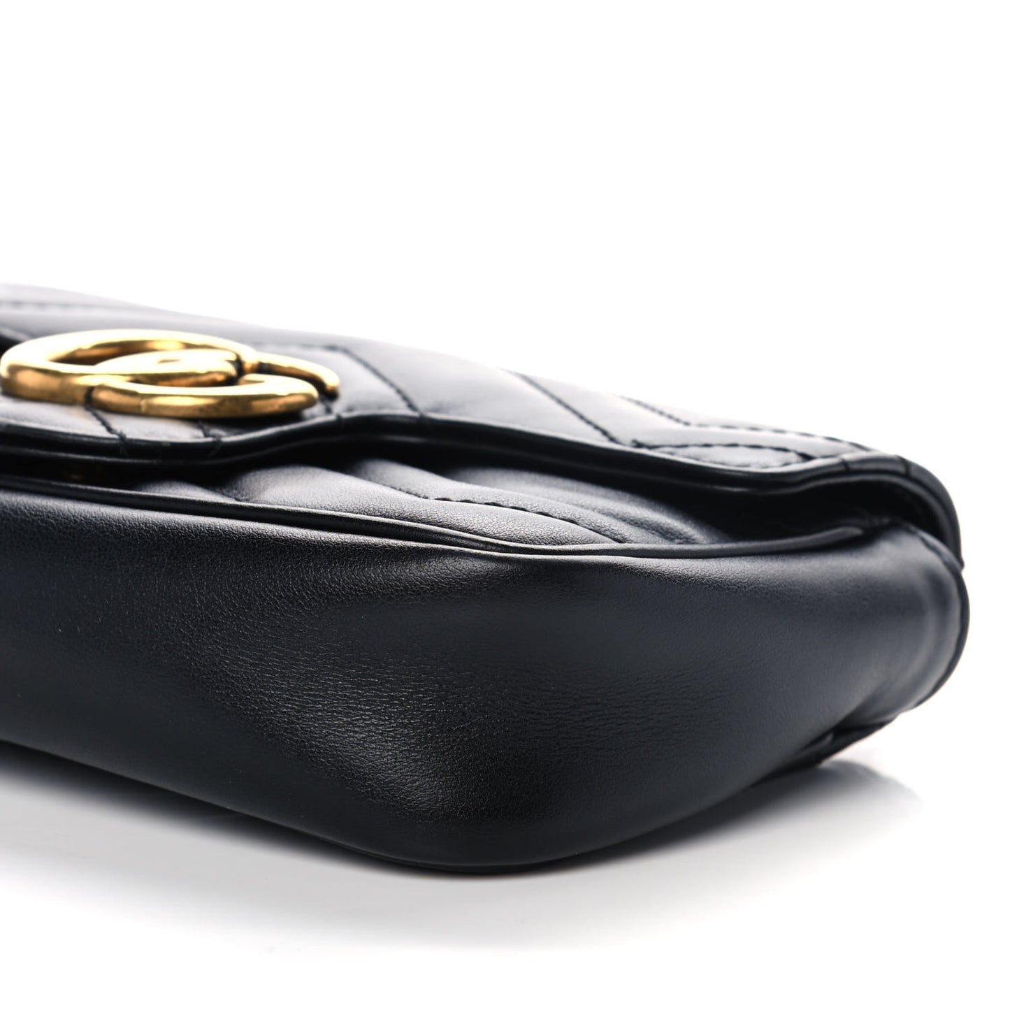Calfskin Matelasse Super Mini GG Marmont Shoulder Bag Black
