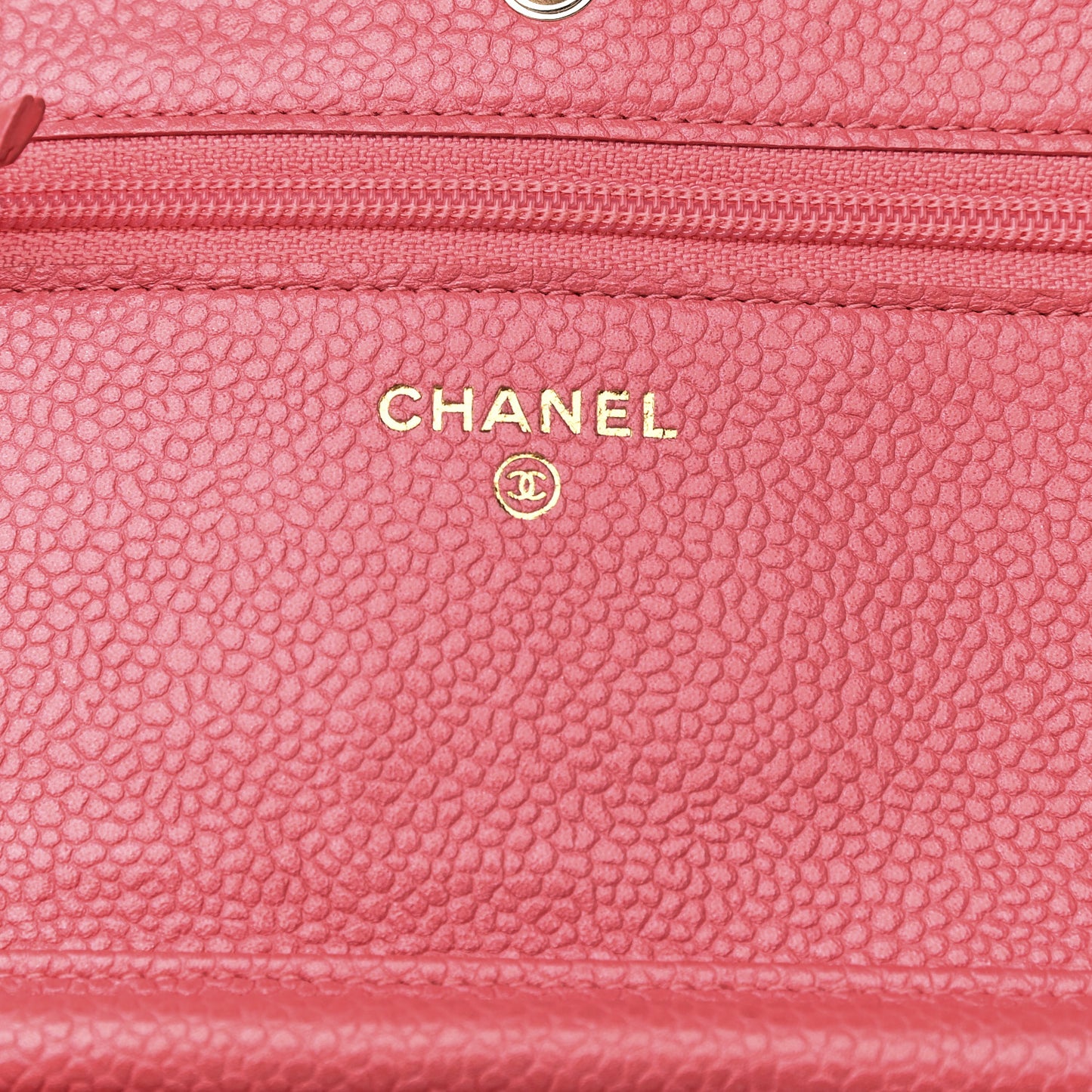 Caviar Quilted Wallet on Chain WOC Pink