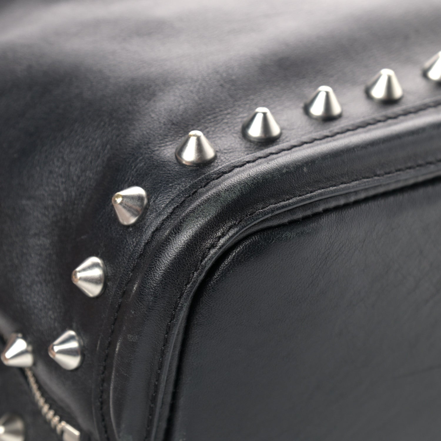 Alexander McQueen Pebbled Calfskin Skull Studded Padlock Tote Black 8 of 16