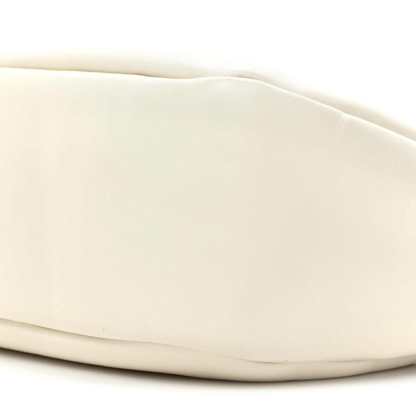 Nappa Soft Padded Re-Edition 2005 Shoulder Bag White