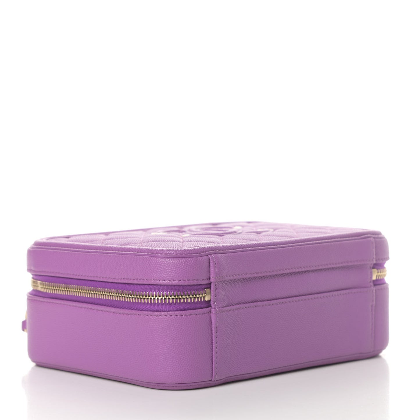 Caviar Quilted Medium CC Filigree Vanity Case Purple