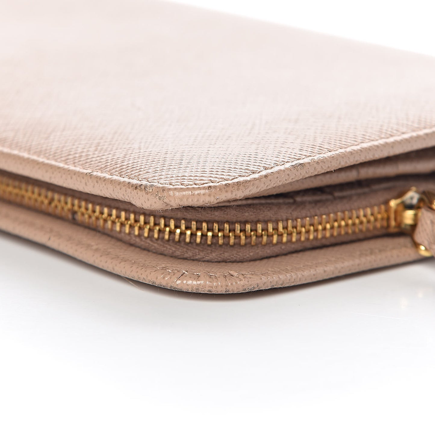 Saffiano Metal Double Snap Travel Wallet Cammeo