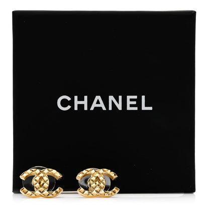 Chanel Metal Textured CC Earrings Gold 5 of 5