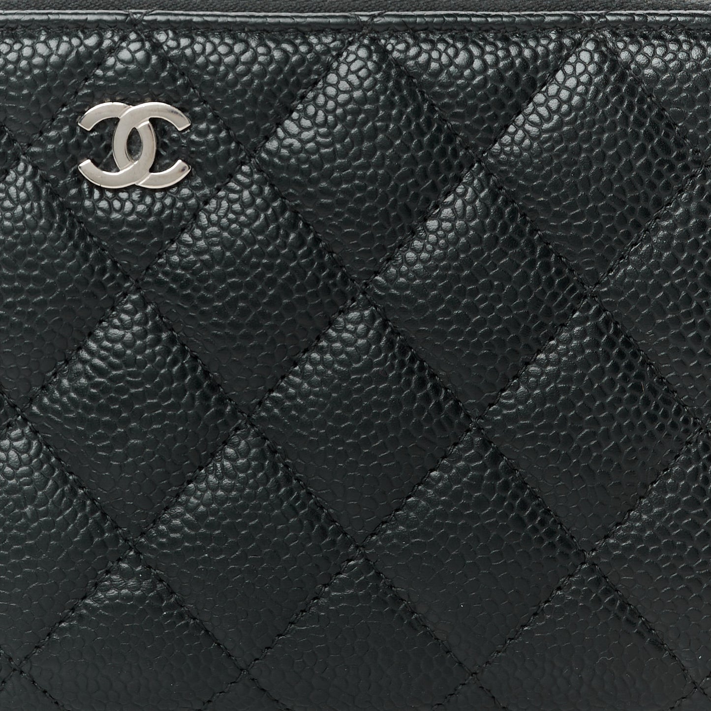 Caviar Quilted Large Gusset Zip Around Wallet Black