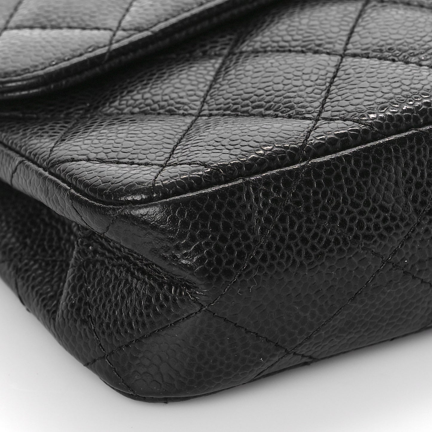 Caviar Quilted East West Flap Black