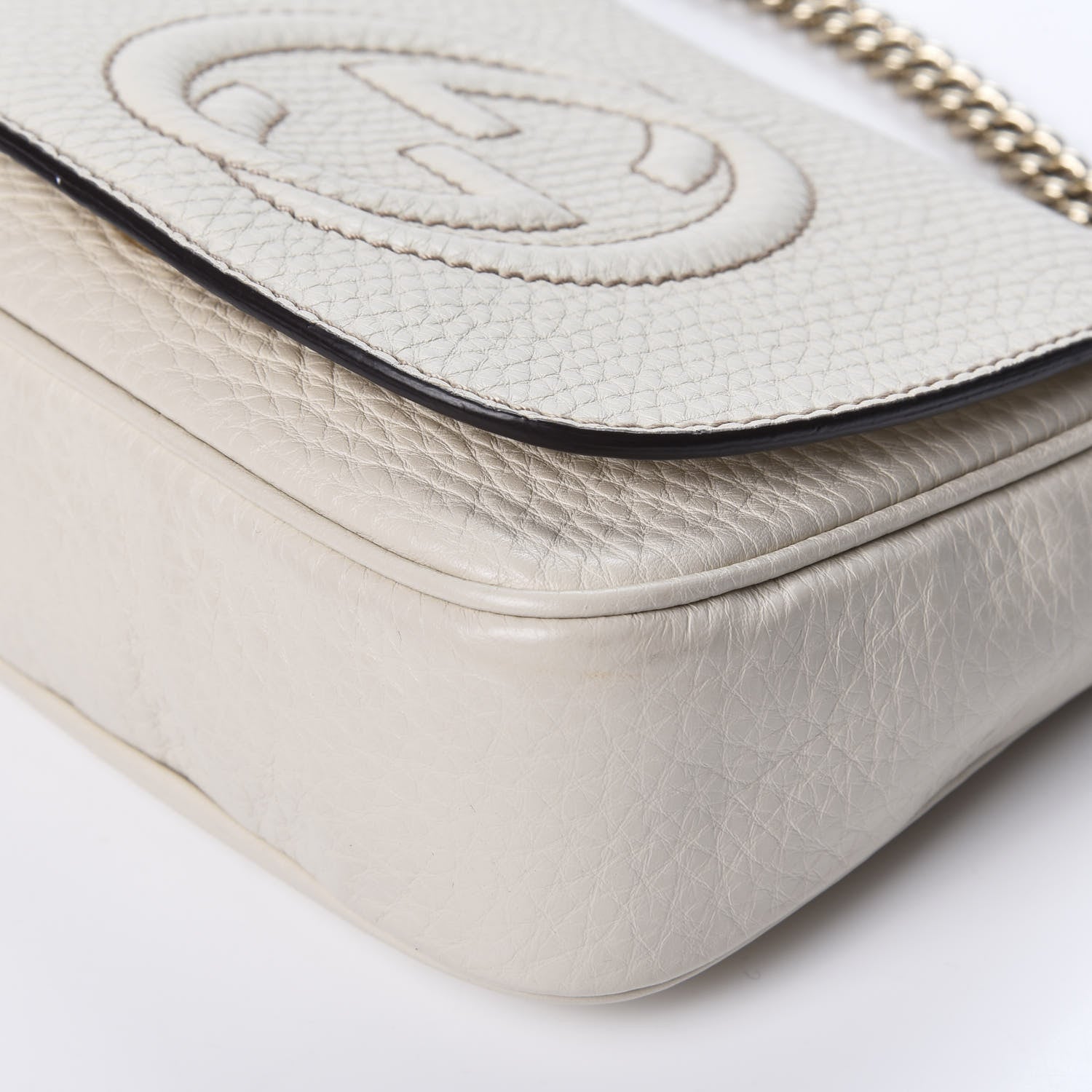 Gucci Pebbled Calfskin Small Soho Flap Crossbody Off White 6 of 9