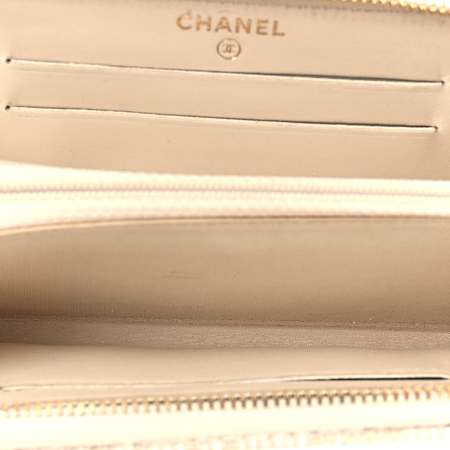 Chanel Lurex Canvas Deauville Medium Zip Around Wallet Beige 5 of 10