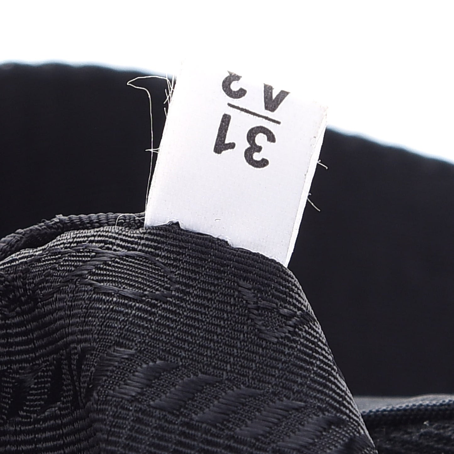 Nylon Re-Edition 2005 Shoulder Bag Black
