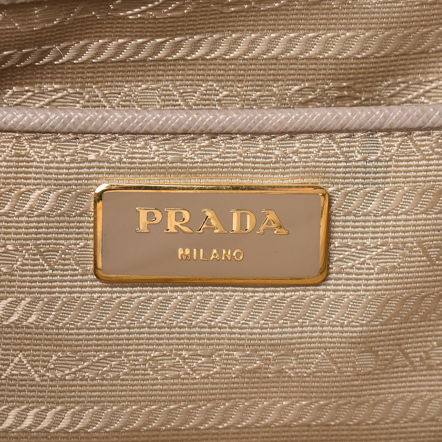 Saffiano Lux Extra Large Galleria Double Zip Tote Pomice