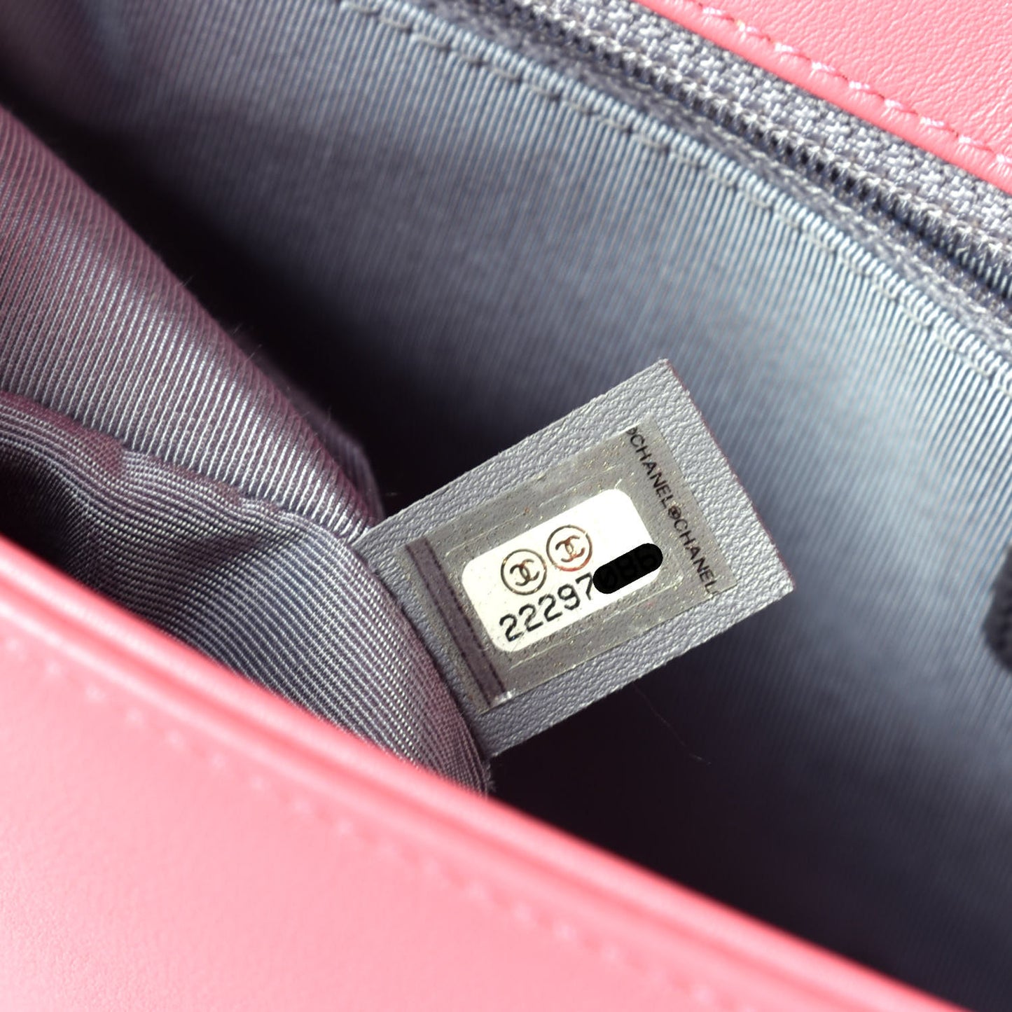 Lambskin Chevron Quilted New Medium Boy Flap Pink