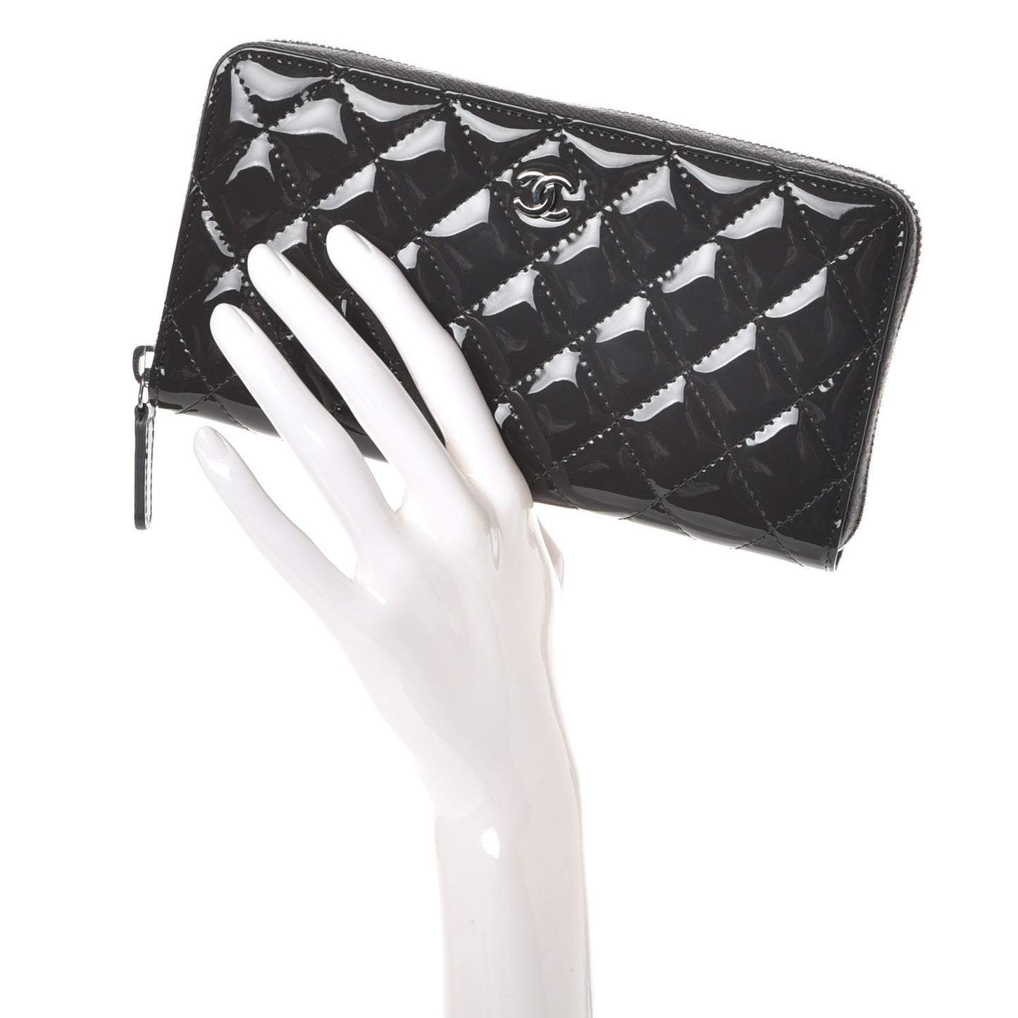 Patent Calfskin Quilted Large Gusset Zip Around Wallet Grey