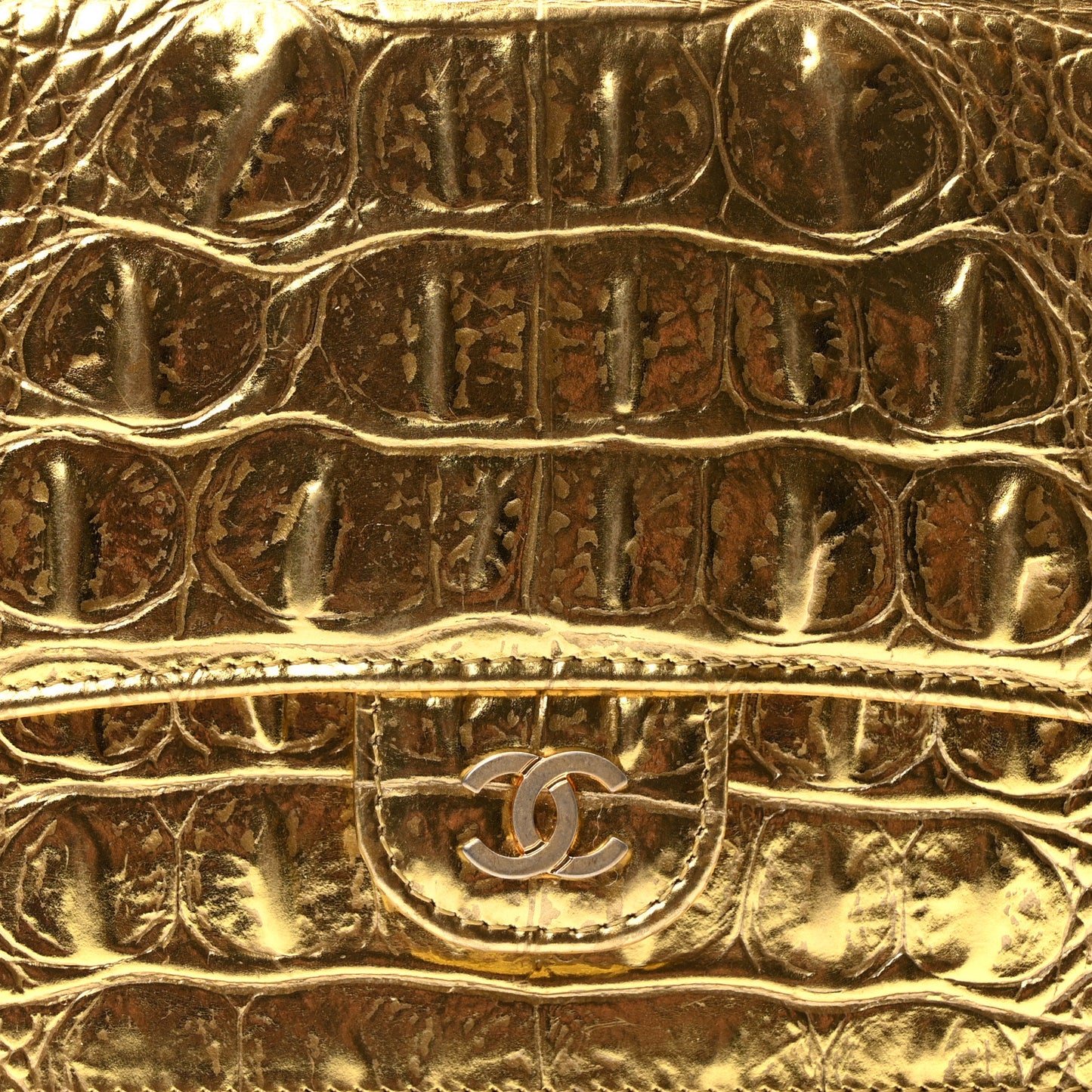 Calfskin Crocodile Embossed Cocodile Pouch With Chain Handle Gold