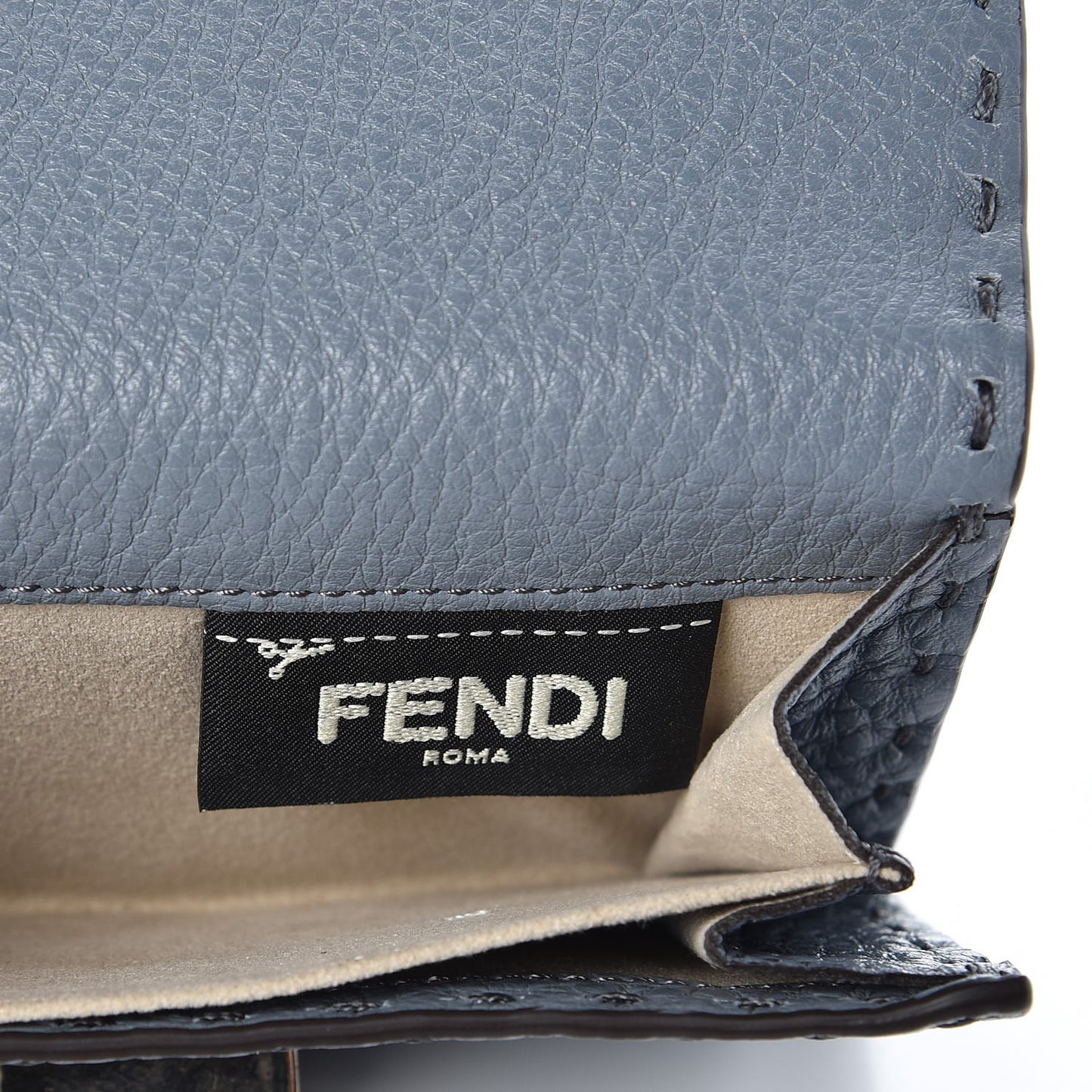 Cuoio Romano Selleria Medium Peekaboo Wallet Nube