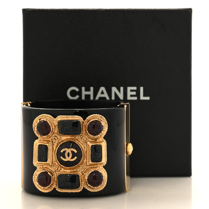 Chanel Resin Glitter Gripoix CC Wide Cuff Black 5 of 5