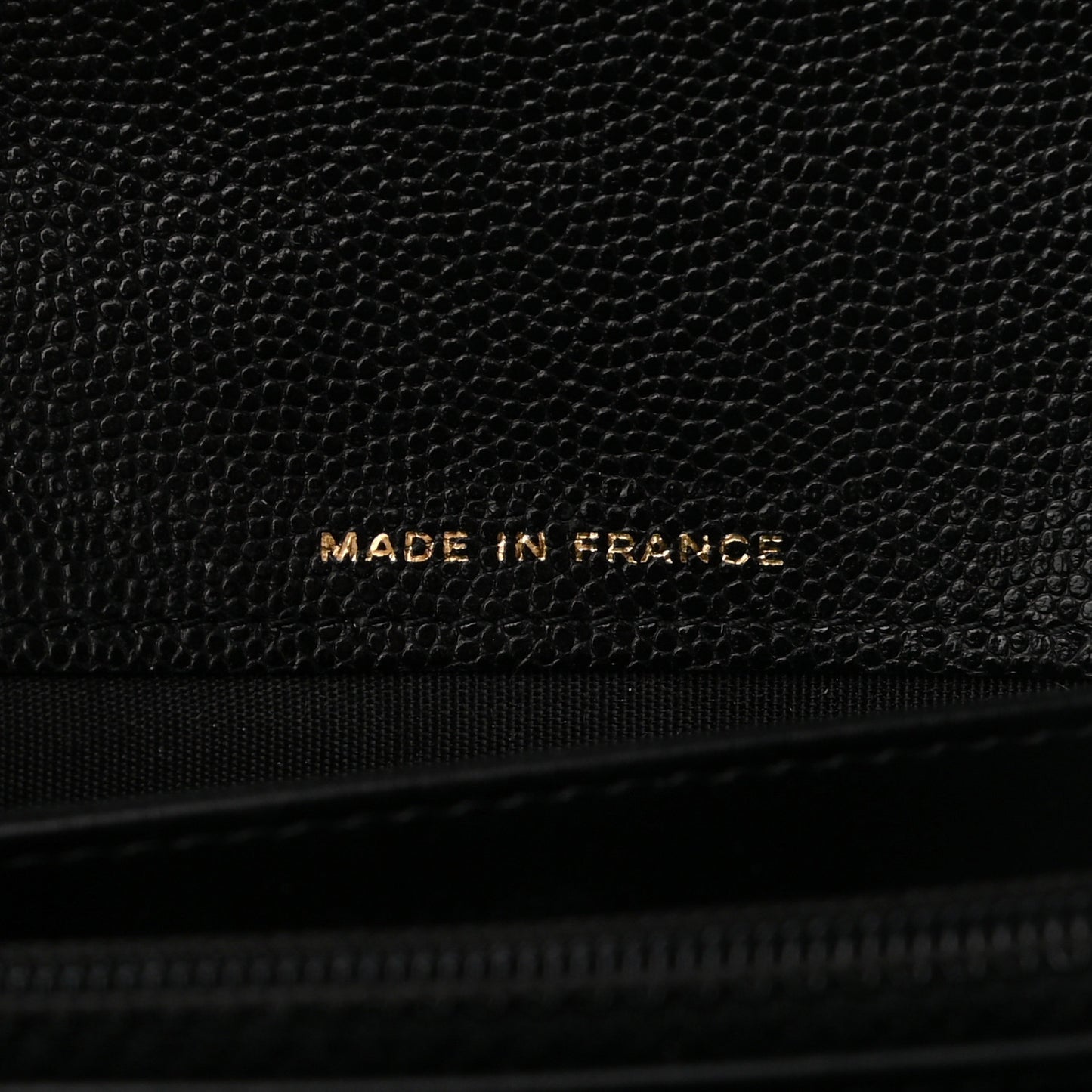 Caviar Quilted Large Boy Gusset Flap Wallet Black