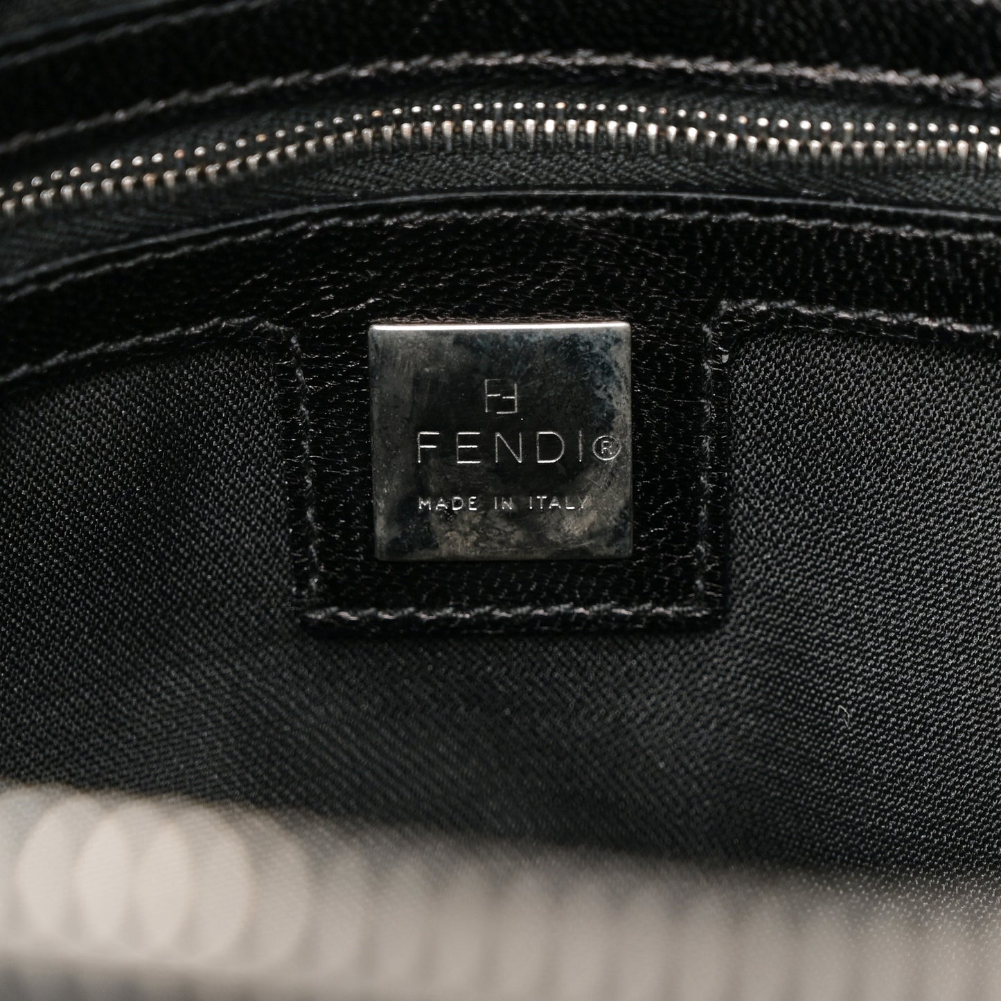 Suede Mama Baguette Black