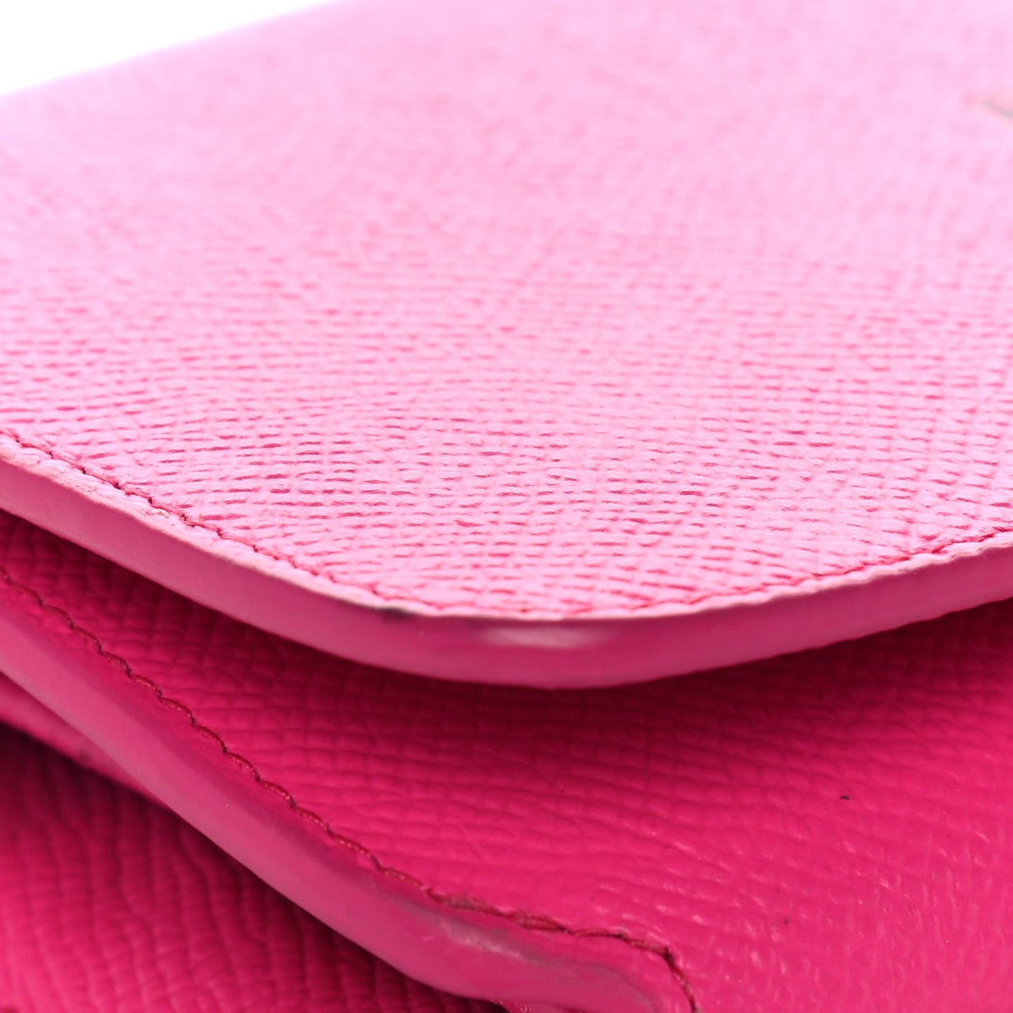 Pebbled Calfskin Everyday Continental Wallet on Chain Acid Pink