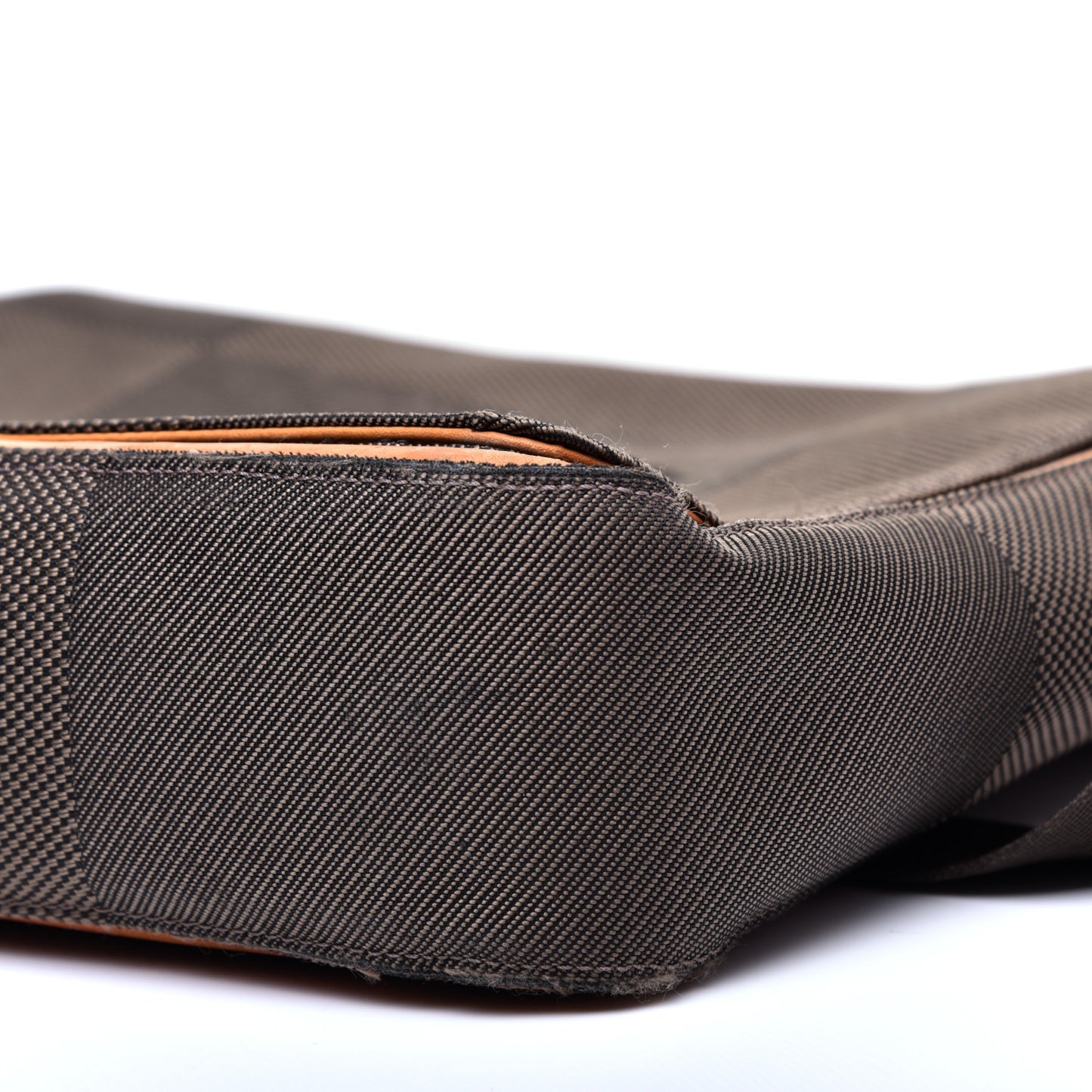 Damier Geant Messenger Bag Sable