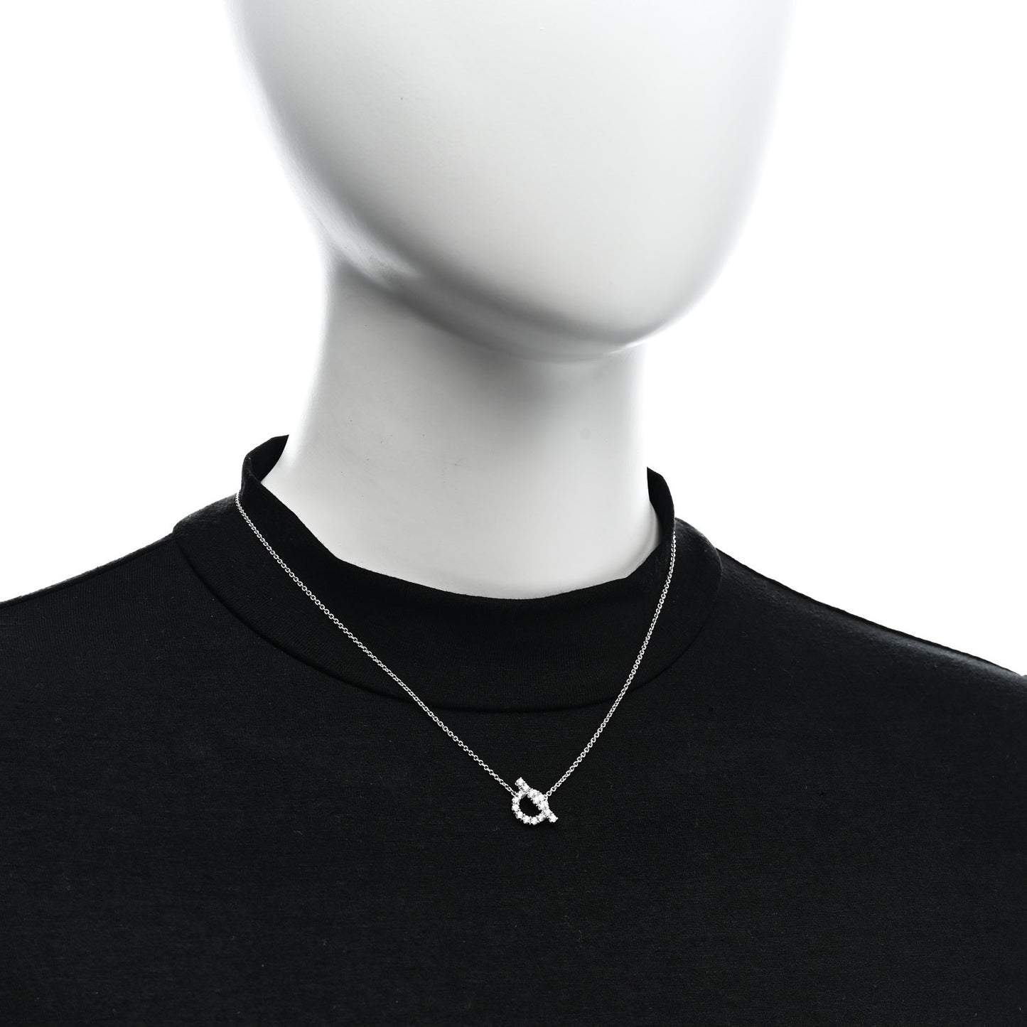18K White Gold Diamond Finesse Pendant Necklace
