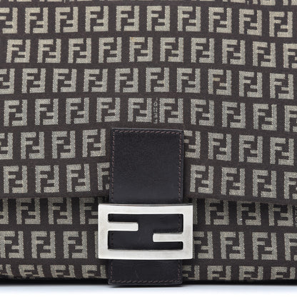 Fendi Zucchino Vitello Mama Baguette Testa di Moro Beige 9 of 9