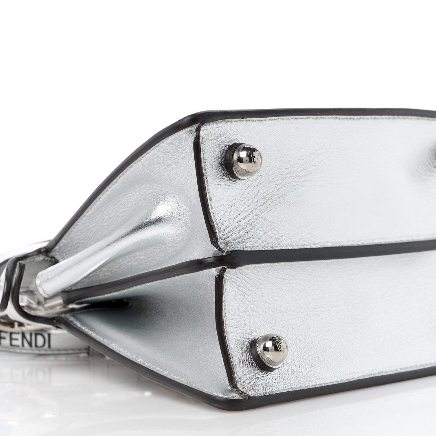 X MARC JACOBS Vitello Catalan Mirror Petite Peekaboo I SEE U Satchel Argento