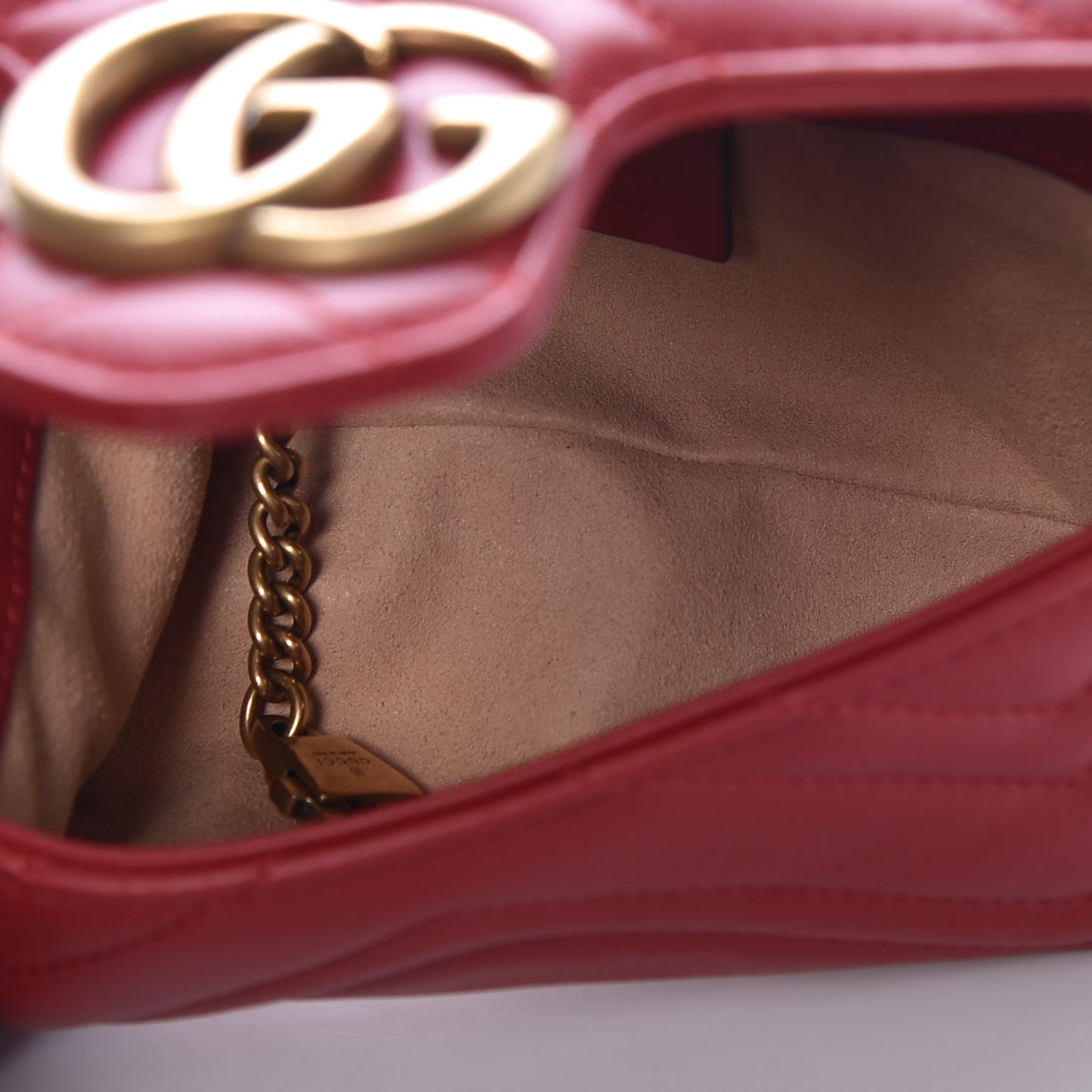 Calfskin Matelasse Super Mini GG Marmont Shoulder Bag Hibiscus Red